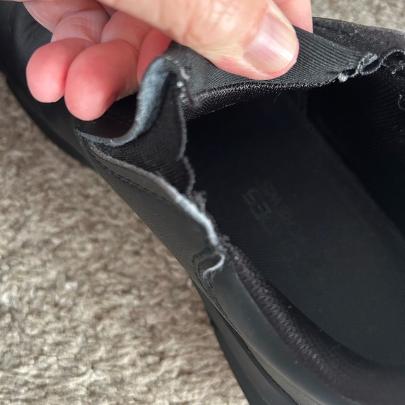 Shoes for Crews Slip and Oil Resistant Black Leather Slip On Shoes. Size 6. - Picture 9 of 12